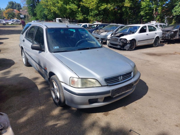 Honda Civic 6 Gen 1.5 Aero Deck alkatrészei