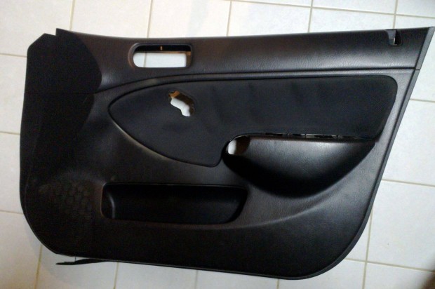 Honda Civic 7G Es szed�n ajt�k�rpitok, ablakemel� kapcsol�