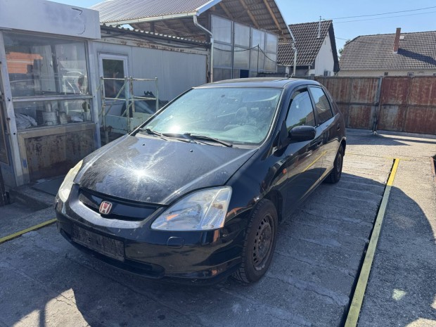 Honda Civic 7gen bontott alkatrészek