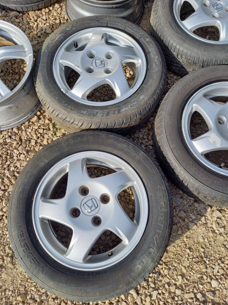 Honda Civic/Accord alufelni szett gyári 4x114.3 6x15 axx