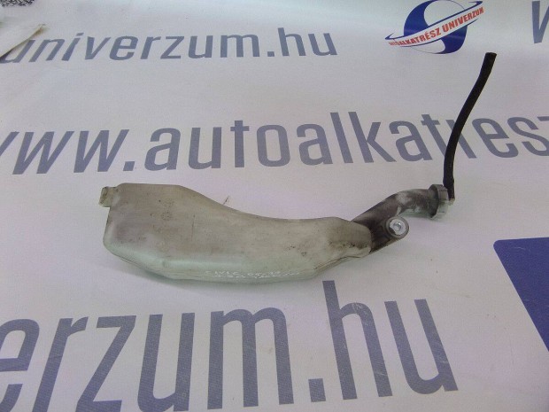 Honda Civic MK8 UFO 1,8 benzines tágulási tartály, kiegyenlítő tartály