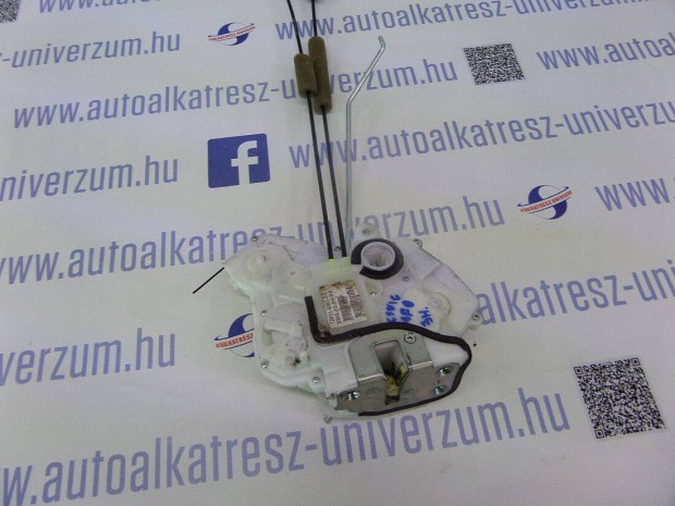 Honda Civic MK8 UFO Gyári jobb hátsó ajtózár, centrálzár, Bontott