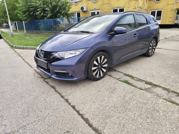 Honda Civic Tourer 1.6 i-Dtec Lifestlye ADAS Fr...