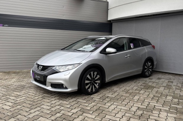 Honda Civic Tourer 1.6 i-Dtec Lifestlye ADAS GA...