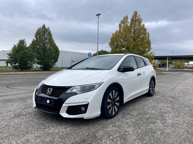 Honda Civic Tourer 1.6 i-Dtec Lifestlye ADAS Na...