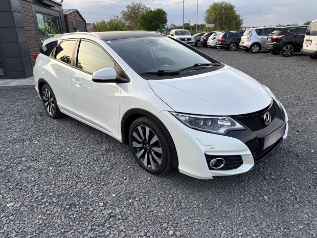 Honda Civic Tourer 1.6 i-Dtec Sport ADAS Navi G...