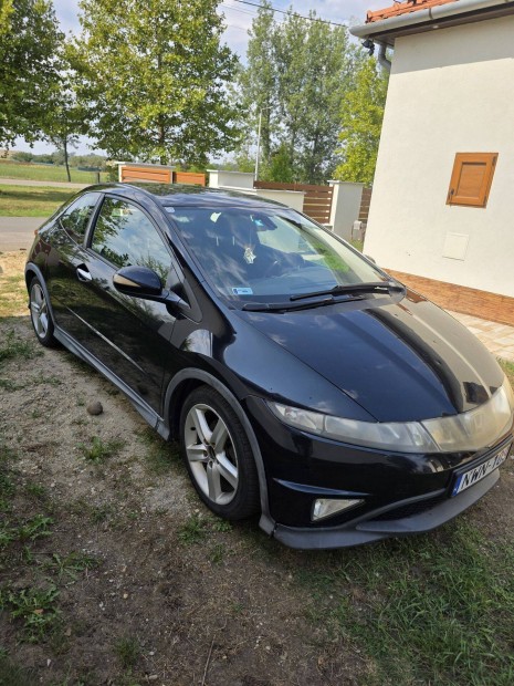Honda Civic Type-S . Ár: 999 999 FT!