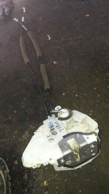 Honda Civic VIII Jobb Els� Ajt� Z�rszerkezet + K�zpontiz�r Motor