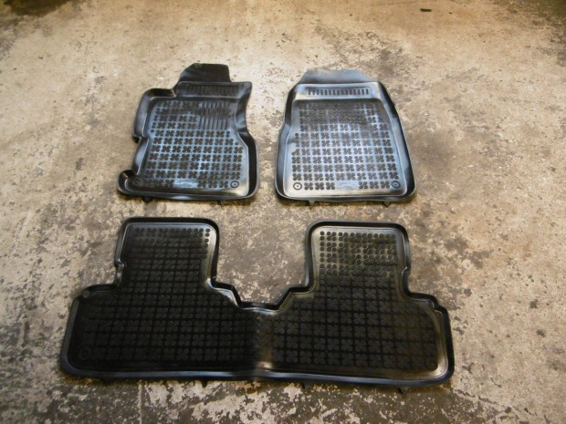 Honda Civic VII 3 Ajt�s M�retpontos gumisz�nyeg H�t�lca