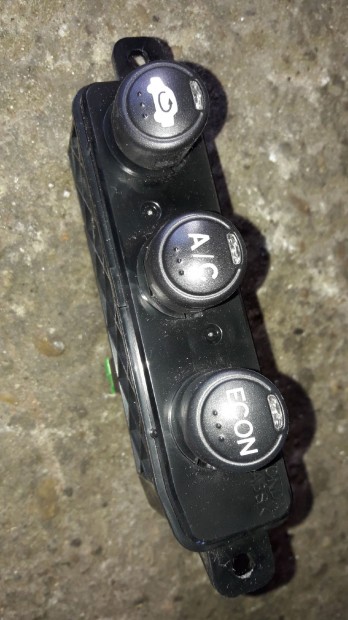 Honda Civic VII ES9 Kl�ma Kapcsol�