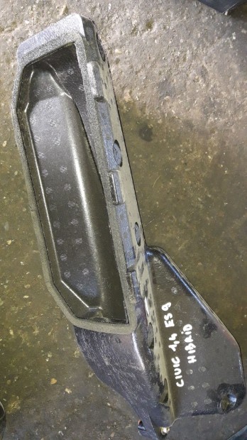 Honda Civic VII ES9 Leveg�cs�