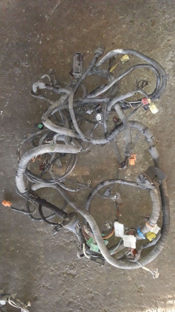 Honda Civic VII ES9 Motor K�belk�teg