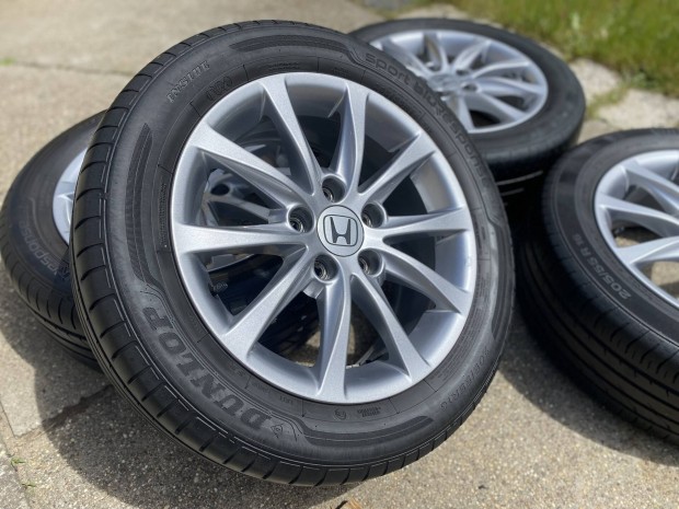 Honda Civic gyári 16"-os Enkei alufelni szett 205/55R16 nyári