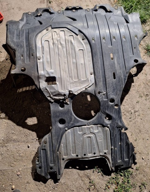 Honda Civic motor alsó burkolat