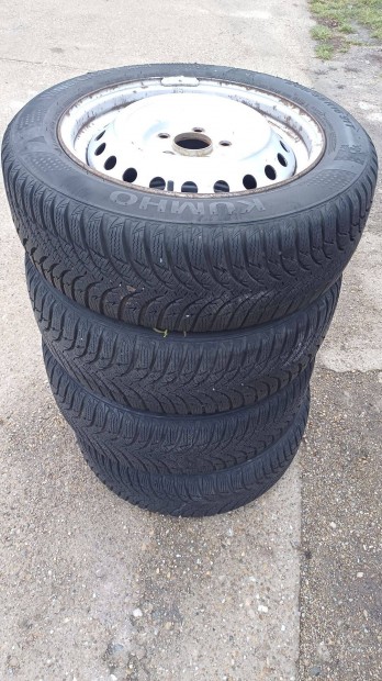 Honda Civic tlikerk garnitra 5x114.3 205/55 R16 Kumho tligumival