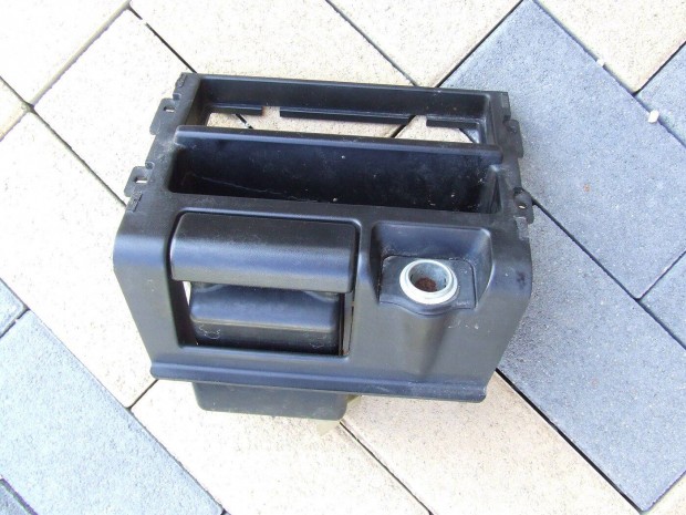Honda Crx 1,6i 16V rádió konzol,hamutartóval