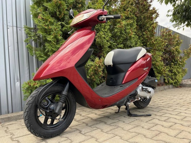 Honda DIO 3725km---4 tem---gynyr llapot--...