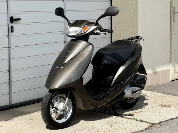 Honda DIO AF55 robogó