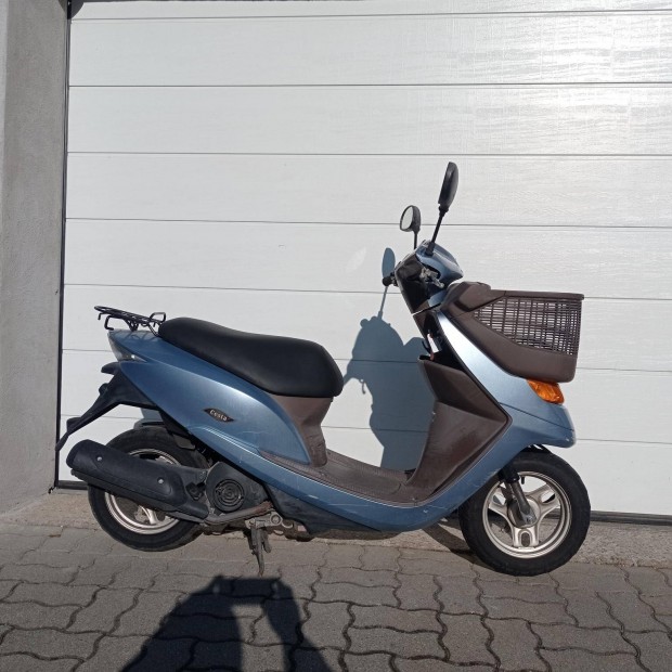 Honda DIO Cesta 50 4T Kitn motorral!