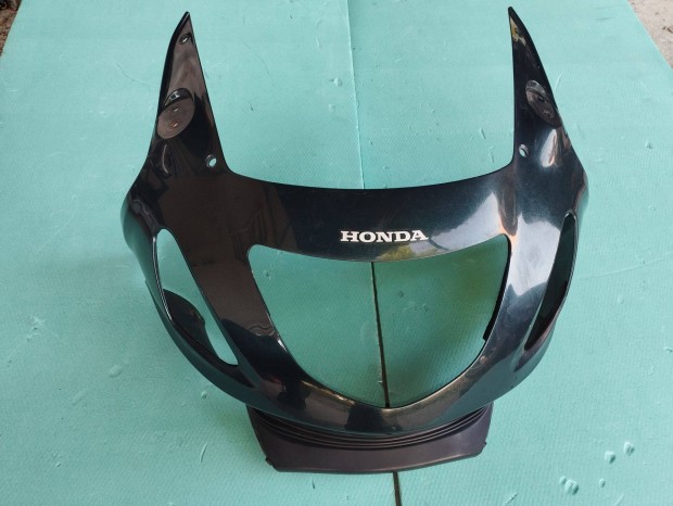 Honda Deauville 650 alkatrsz , fejidom