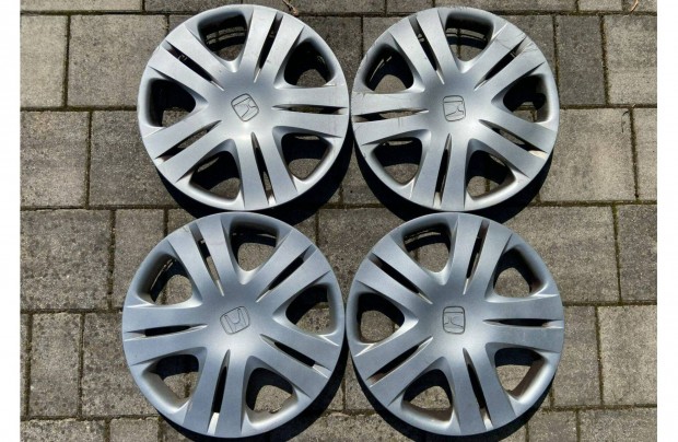 Honda Disztrcsa 15" (Gyri)