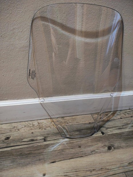 Honda Forza 125 gy�ri plexi