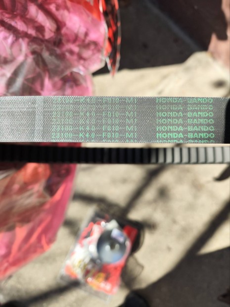 Honda Forza 125 hajt�s elad�. 