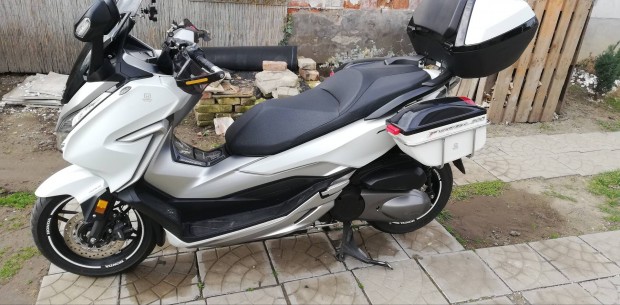 Honda Forza 300 (2019)
