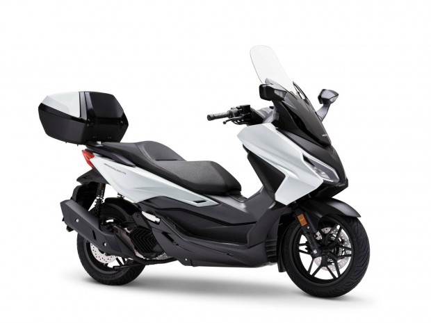 Honda Forza 350 2026 es modell. 6 �v Garancia