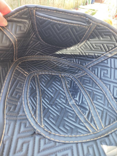 Honda Forza �l�s bet�t v�d� elad�. 