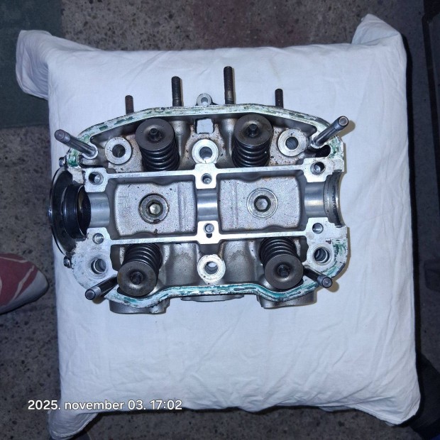 Honda GL 1100 bal oldali hengerfej