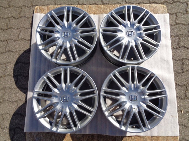Honda Gyri alufelni 17-es, 5114.3-as osztval j llapotban elad