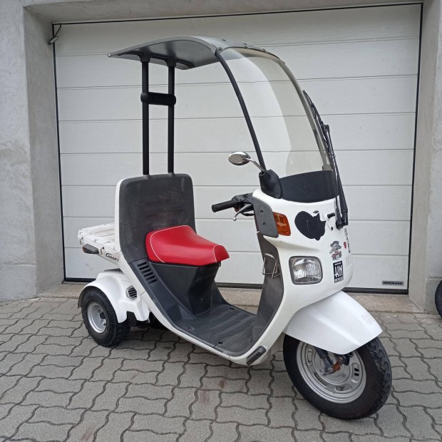 Honda Gyro Canopy 50 2T Kitn motorral!