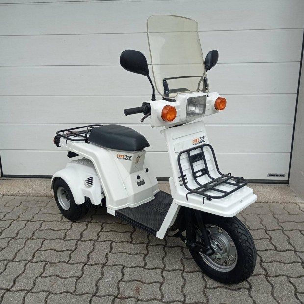 Honda Gyro X 50 2T Kit�n� motorral! Mozg�skorl�...