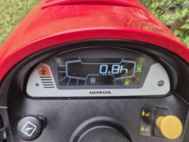 Honda HF2417 fnyrtraktor