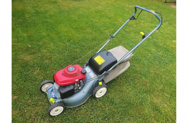 Honda HRG 415 Izy fgyjts fnyr > egy hzsra indul