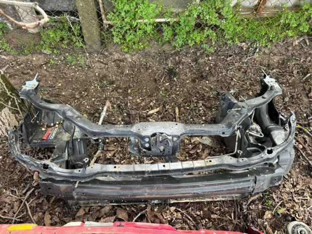 Honda HR-V zrhd homokfal eleje