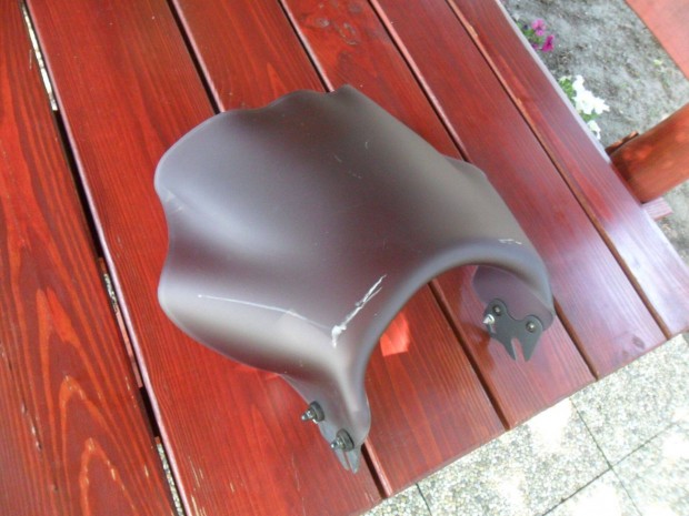 Honda Hornet 600-1999 oldal idomok-plexi elad