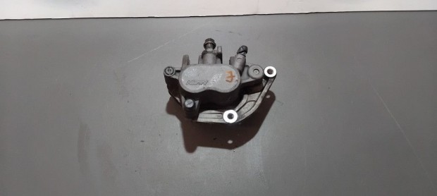 Honda Hornet 600 Jobb első féknyereg