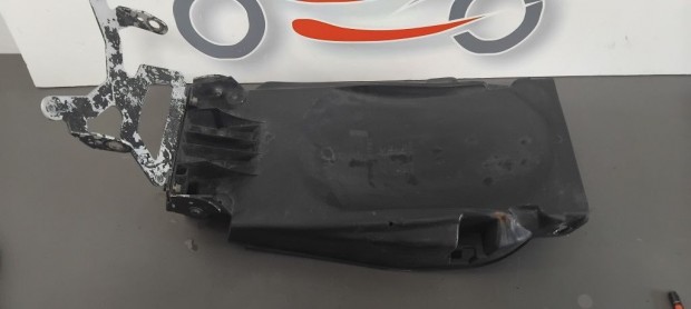 Honda Hornet 600 �l�s alatti idom