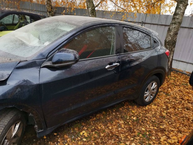 Honda Hr-v 2020 1.5 60e km! Minden alkatrsze elad