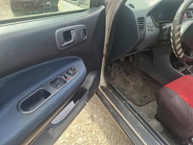 Honda Hrv 1.6 benzin bonts 