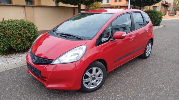 Honda Jazz 1.4 Elegance CVT 98E KM - Navi - AUT...