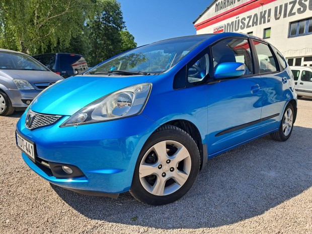Honda Jazz 1.4 Elegance Digitklíma! Vonóhorog!...