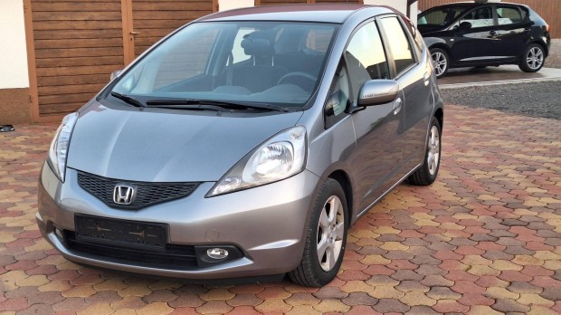 Honda Jazz 1.4 Elegance Digitklima. ls fts....