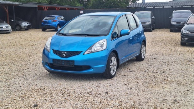 Honda Jazz 1.4 Elegance Digitklima.alufelni js...