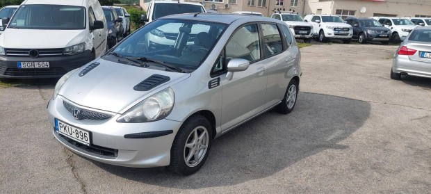 Honda Jazz 1.4 Es Sport My. 2005 156000 Km! Aut...
