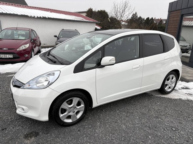Honda Jazz 1.4 Hybrid (Automata) V�gig vezetett...