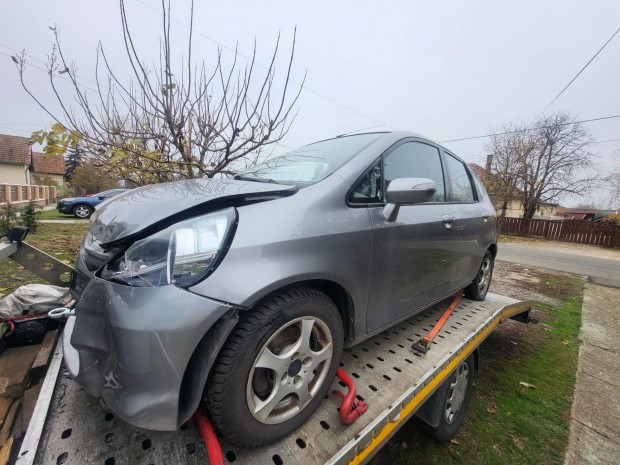 Honda Jazz 1.4 LS My. 2005 Indul!