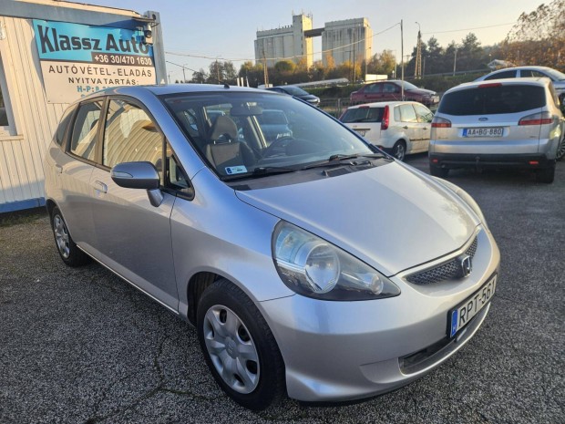 Honda Jazz 1.4 LS My. 2005 Magyar rendszmos.Az...